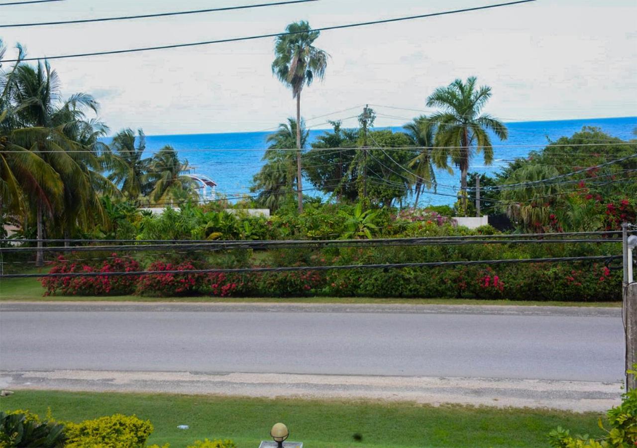 Chateau Margarita Ja Montego Bay Exterior photo
